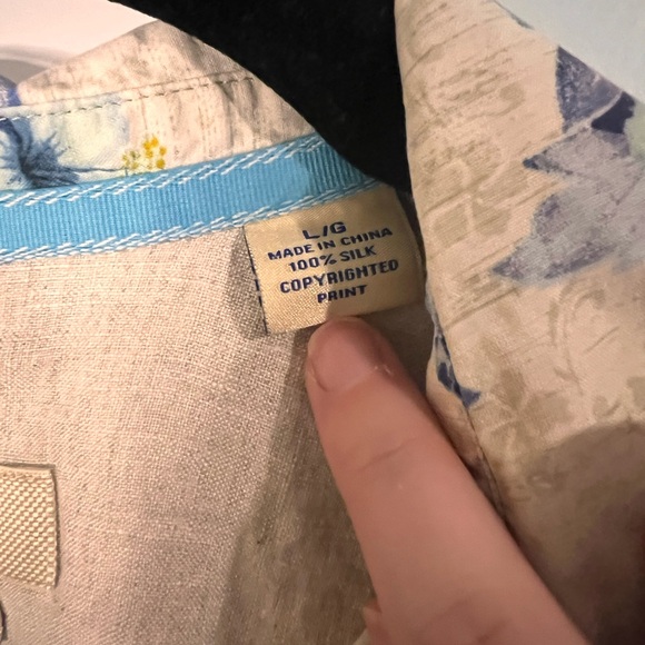 Tommy Bahama Silk Shirt Men’s Large Floral Button Up Short Sleeve Polo - Picture 3 of 9